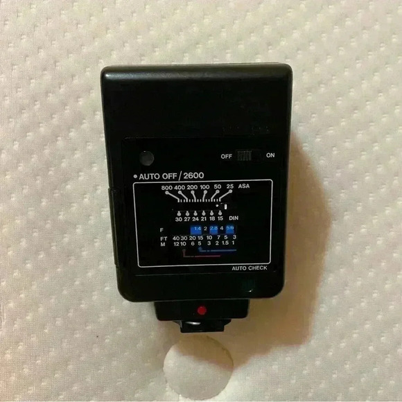 Vintage Vivitar Auto 2600 Shoe Mount Camera Flash - Picture 2 of 6